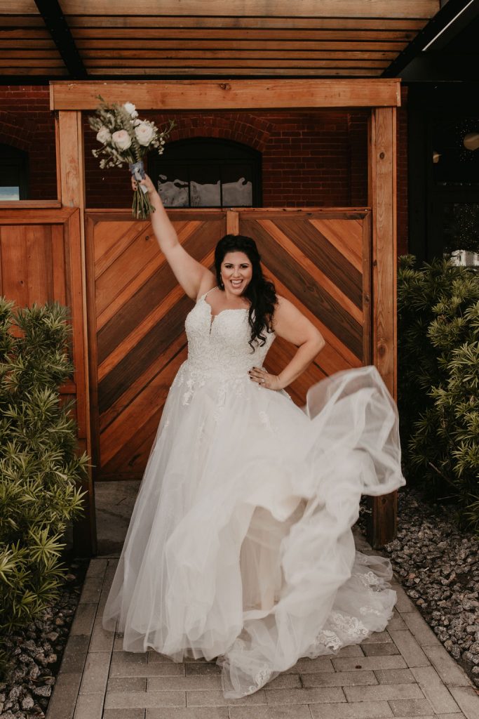 Plus Size &amp; Curvy Bride Trunk Show. Desktop Image