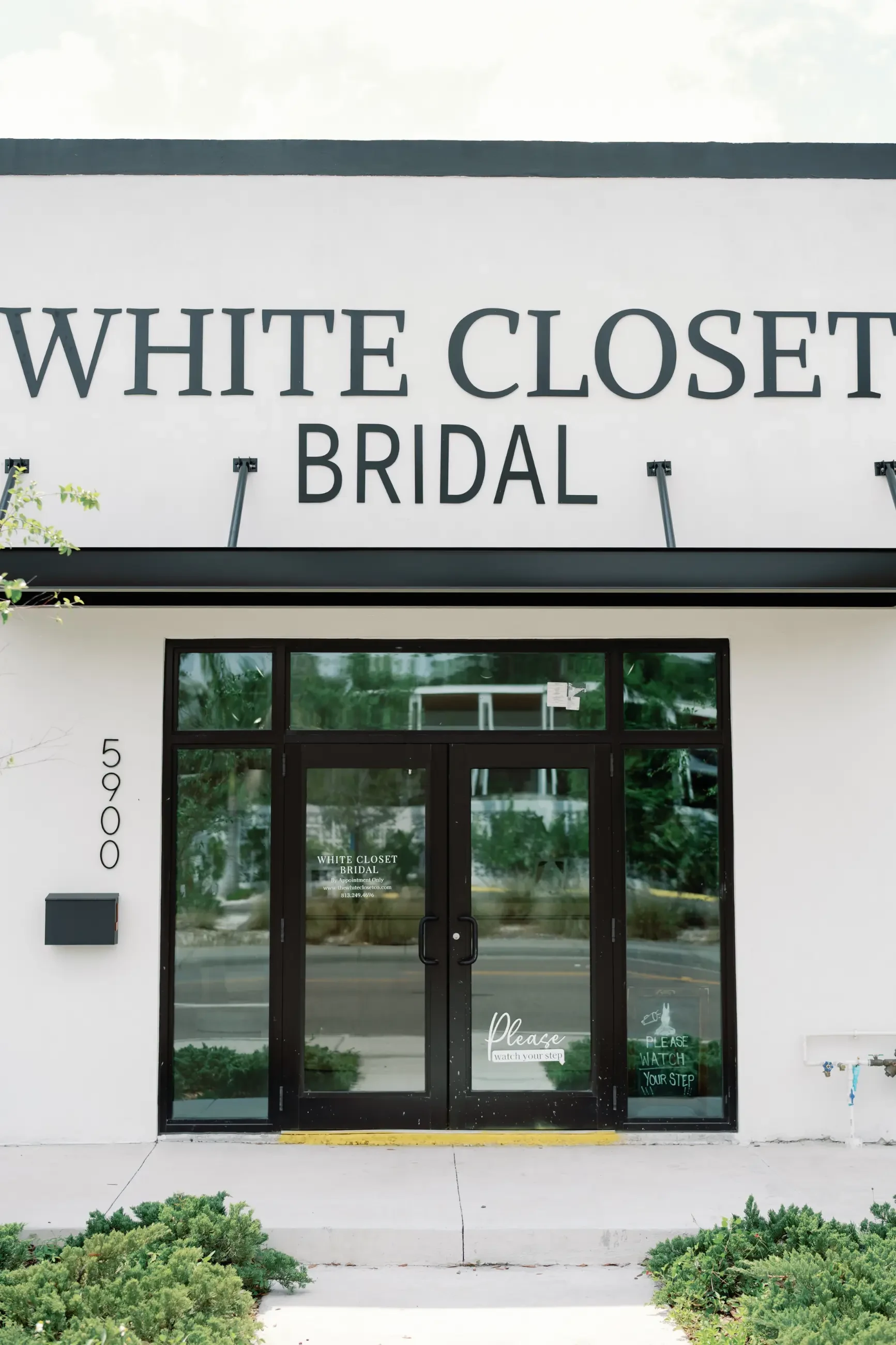 White Closet Bride Tampa Image