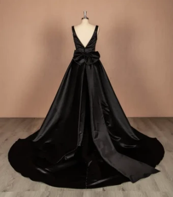 Harper Blue Wednesday #5 Black Satin thumbnail