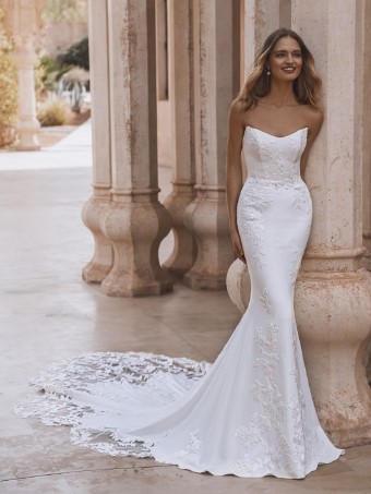 Blue by Enzoani Veda #0 Ivory thumbnail