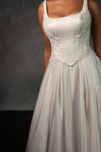 Essense of Australia Plus Size D4290 #3 Ivory thumbnail