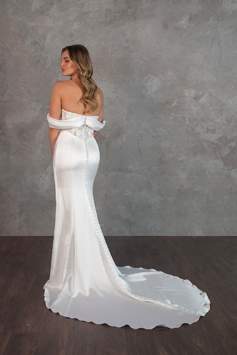 Essense of Australia D4303 #9 (IVR) Ivory thumbnail