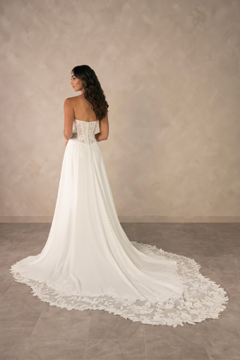 Essense of Australia D4504 #1 (IVR) Ivory thumbnail